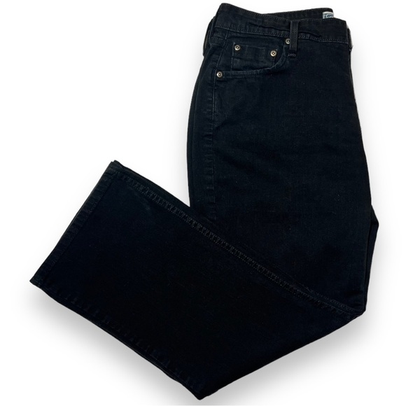Signature by Levi Strauss Women's Mid Rise Bootcut Jeans Black Size 16 Short - Picture 1 of 9